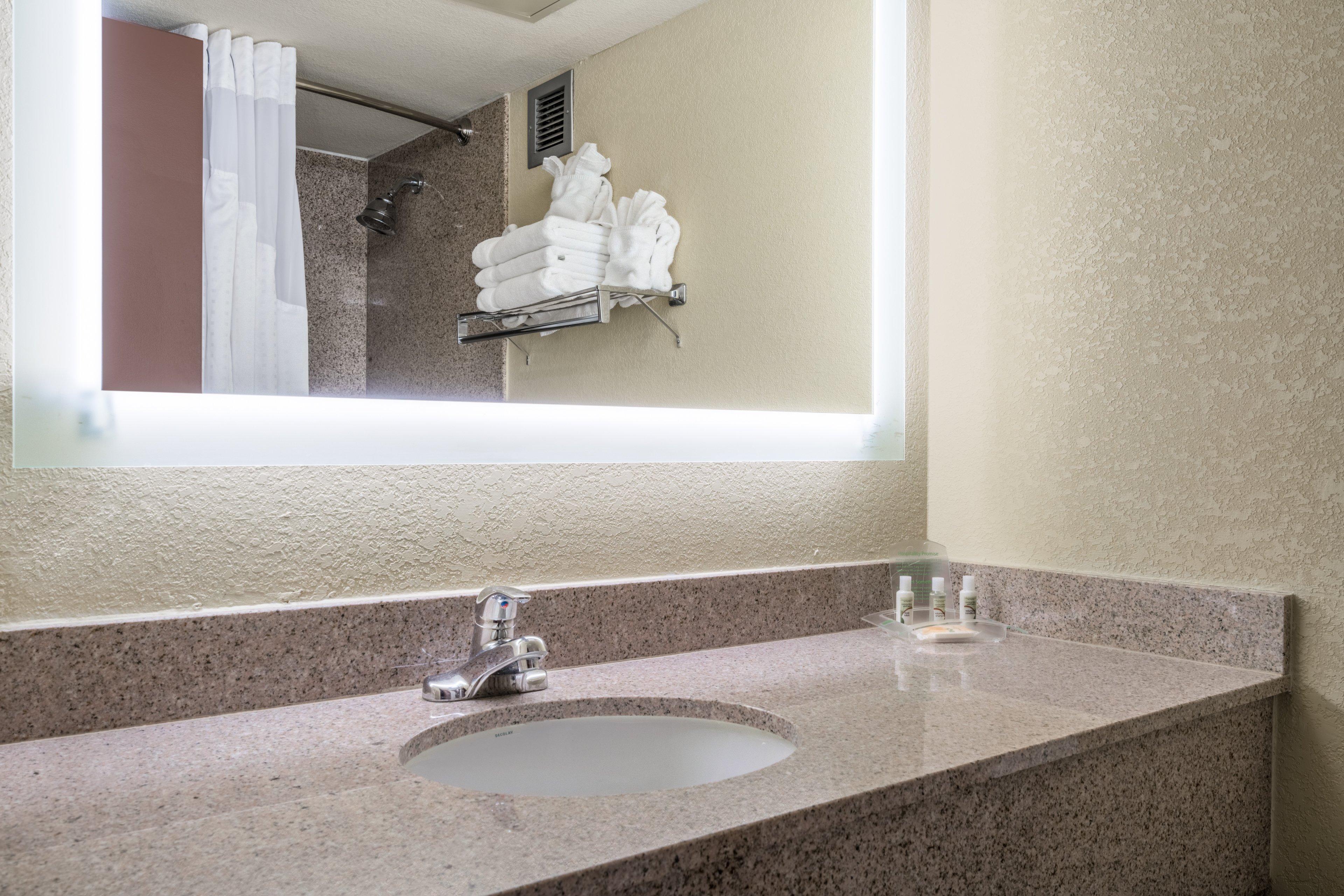 Holiday Inn Morgantown - Reading Area By Ihg New Morgan Buitenkant foto